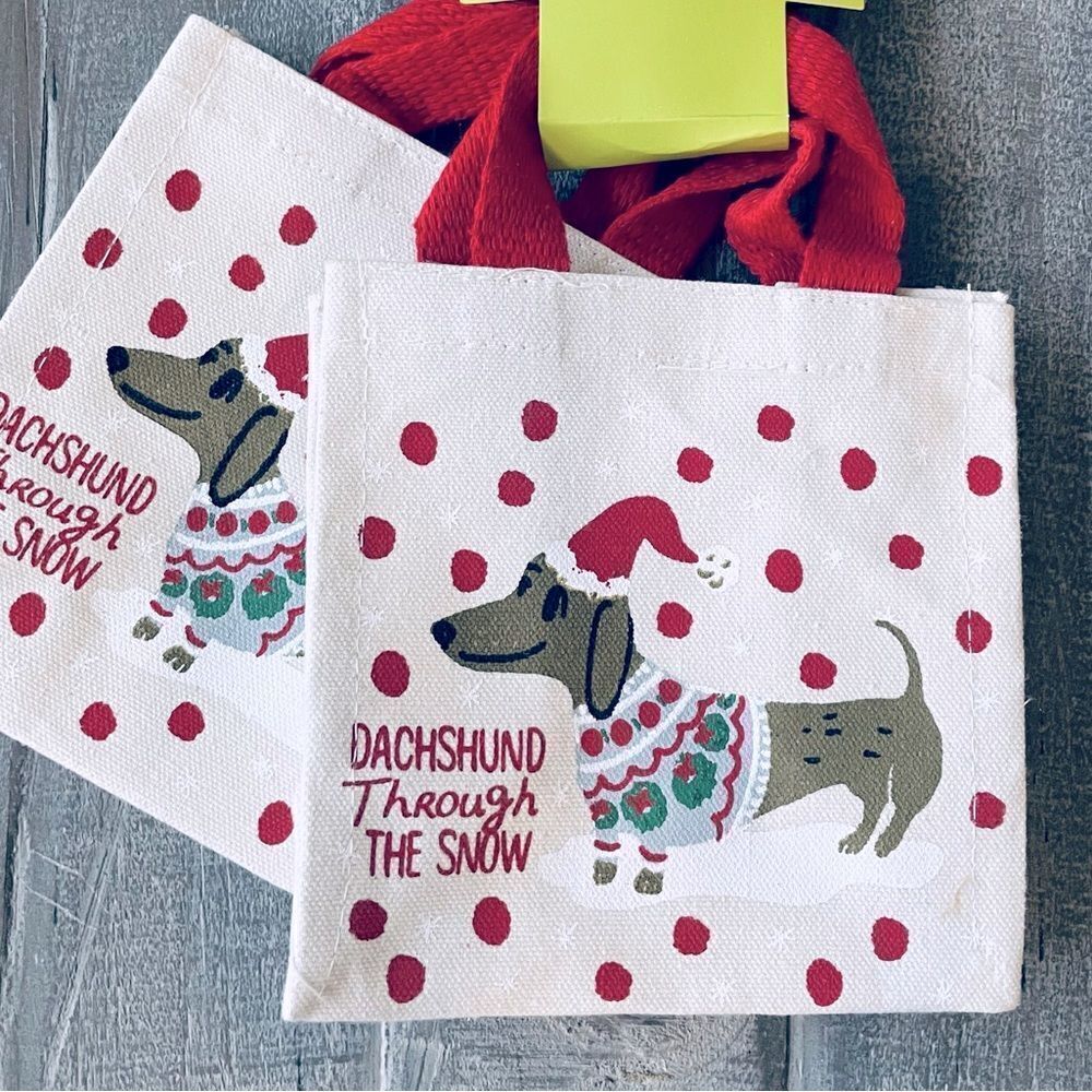 Dachshund Dog Christmas Canvas Gift Bags Set - Picture 1 of 2